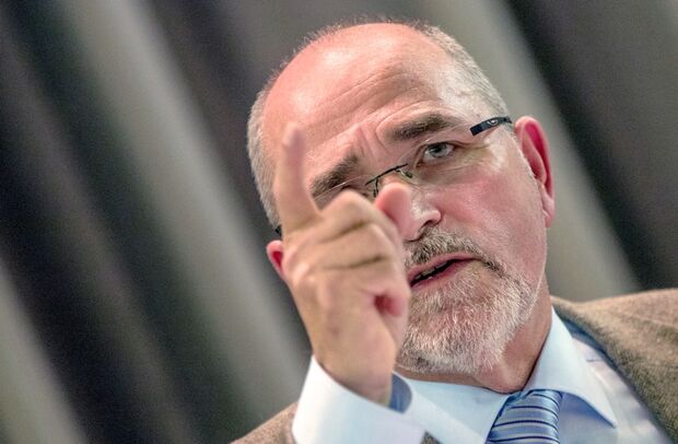 Entlastet oder entmachtet? Arnsbergs Regierungspräsident Dr. Gerd Bollermann (SPD)  ARCHIVFOTO: ANDREAS DUNKER