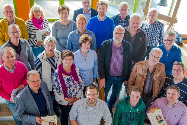 CDU-Fraktionsmitglieder sowie Bürgermeister, Kämmerer und Fachbereichsleiter der Gemeinde Wickede (Ruhr) bei der Klausurtagung zur Haushaltsberatung im Bürgerhaus. FOTO: ANDREAS DUNKER