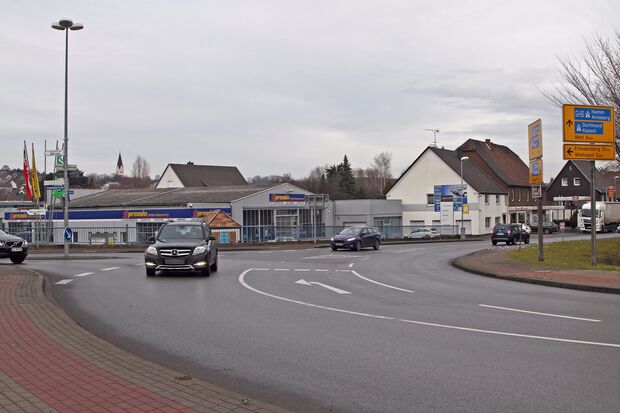 Die Hauptstraße an der Einmündung „Fröndenberger Straße“ FOTO: CARINA WESTERWELLE