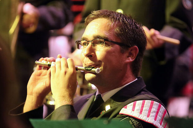 Flötist Daniel Luig vom Spielmannszug FOTO: ANDREAS DUNKER 