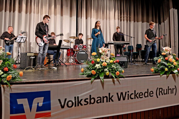 Auch für Veranstaltungen der interkommunalen Musikschule und Volkshochschule Werl, Wickede (Ruhr) und Ense dient das Bürgerhaus als Konzert- und Spielstätte. Nicht nur deshalb spielen Akkustik und Beschallungstechnik eine wichtige Rolle in den Räumen. ARCHIVFOTO: ANDREAS DUNKER