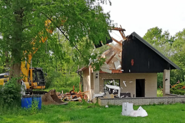 Der vermeintliche "Schafstall" in Wimbern wird an diesem Wochenende abgerissen. FOTO: HORNKAMP