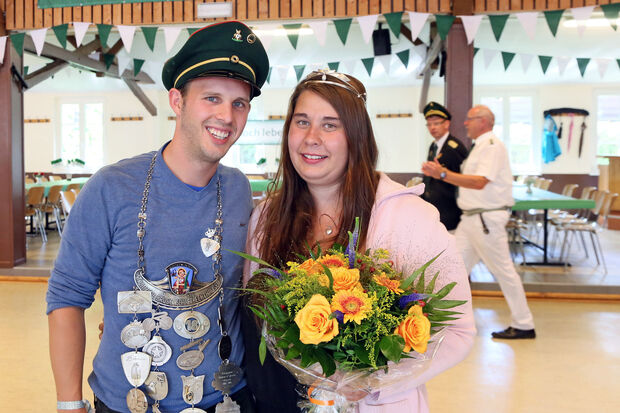 Das Echthausener Schützenkönigspaar Timo Eickenbusch und Tanja Sczesny ARCHIVFOTO: CARINA WESTERWELLE