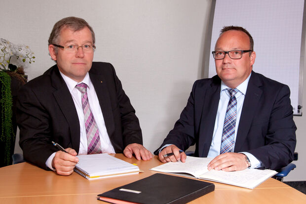 Geschäftsführer Bernd Heitmann und Vertriebsleiter Michael Freitag von den Stadtwerken Fröndenberg