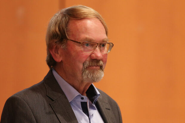 Der Vorstand der Wimberner "Freizeit-Sport-Gemeinschaft (FSG)" fordert von Heinz Vihrog (Foto), Sprecher des Wickeder Freundeskreises "Menschen helfen Menschen", eine Entschuldigung für einen Facebook-Eintrag. FOTO: ANDREAS DUNKER